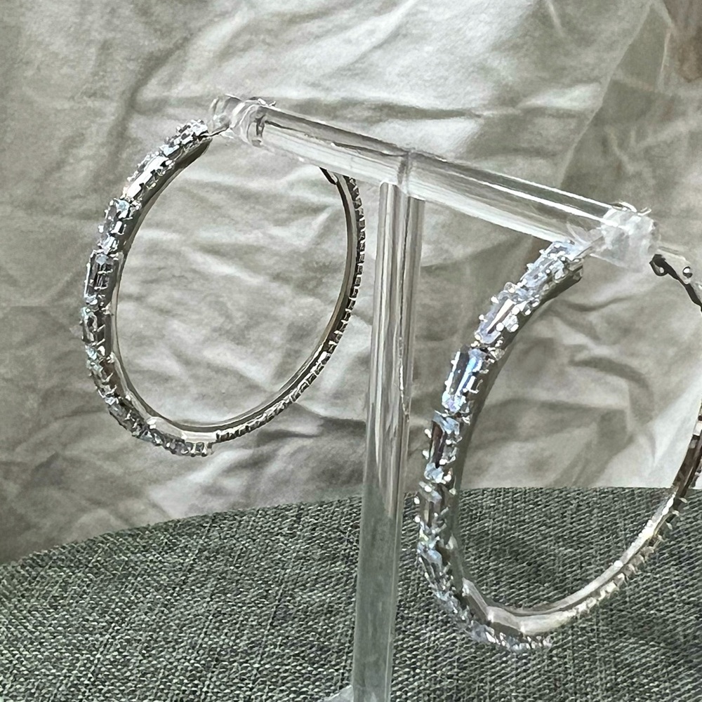 Fashion Jewelry CZ Crystals Placed In These Silver Plated Metal Hoops, 1”3/4 ☑️